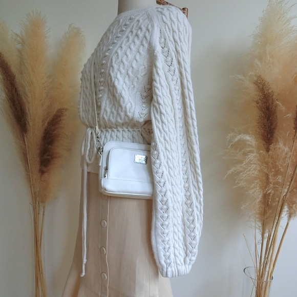 Zara Sweater - Picture 5 of 8